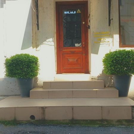Hotel White Neptun Georgia טביליסי מראה חיצוני תמונה